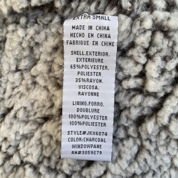 Thread + Supply Sherpa and Plaid Wrap - Picture 6 of 6